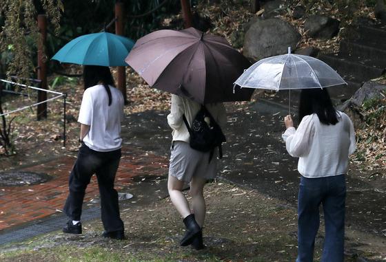 제주·남부 하루새 120㎜ 넘는 '물폭탄'…시간당 20㎜ 넘긴 곳도