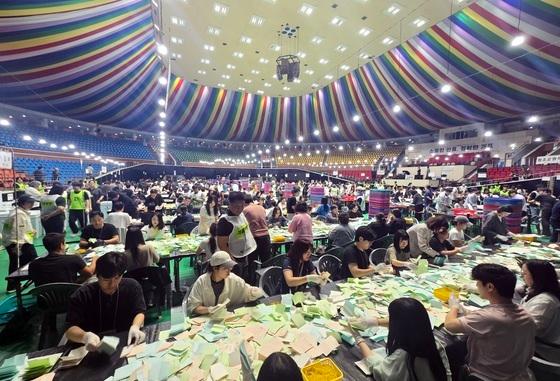 [투표율] 제주 최종 56.4%...직전 지선보다 3.3%p↑
