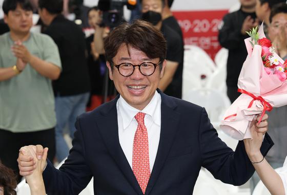 재보선 민주 13→9, 국힘 1→4, 무소속 1…한동훈·유의동 '역전극'(종합)