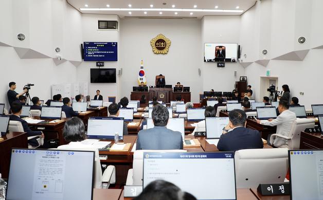 제주도의회, 정부에 '마사회 제주 이전·항공 접근성 개선' 촉구