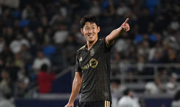 손흥민, 월드컵 후 복귀전서 시즌 첫 골