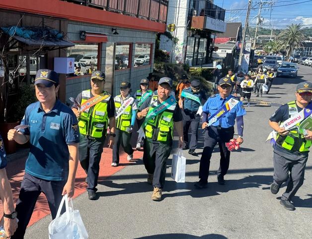 서귀포해경·경찰·시·소방, 제주 해양안전문화 홍보 공동 캠페인