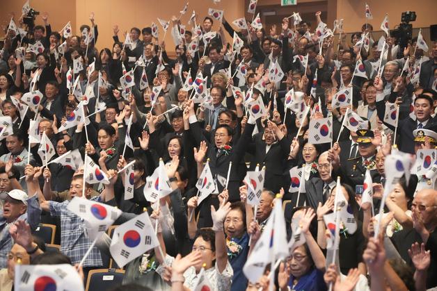 제주 81주년 광복절 경축식…故양붕진 선생, 대통령 표창 추서