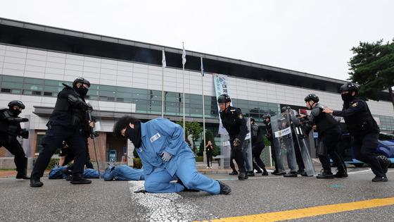 법무부, 서울남부구치소에서 을지연습 실제훈련 실시