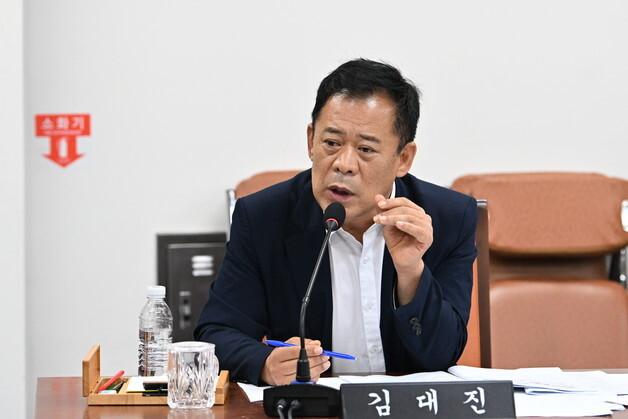민주당 제주도의회 원내대표 '유령당원 전수조사' 요구…지선 후유증 지속