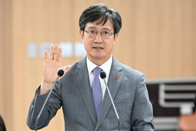 이창흠 제주도 기후경제부지사 후보자 "기후경제 비전 현실로"