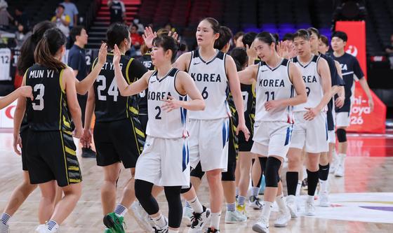 말레이시아전 106-40 대승 거둔 여자농구