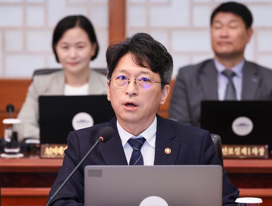 홍지선 국토부 장관 "제주 제2공항, 도민 의견 가장 중요"