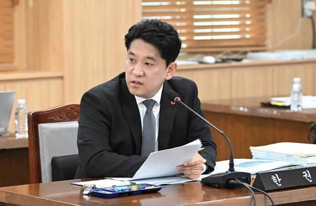 한권 제주도의원, 'AI 민주주의 실현 지원 조례안' 대표 발의