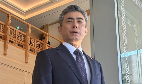 강신철 장관 "지뢰사고 모든 책임 북한에…단호하게 대응"